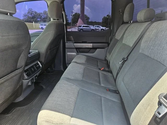 Used 2021 White Ford XL image 24