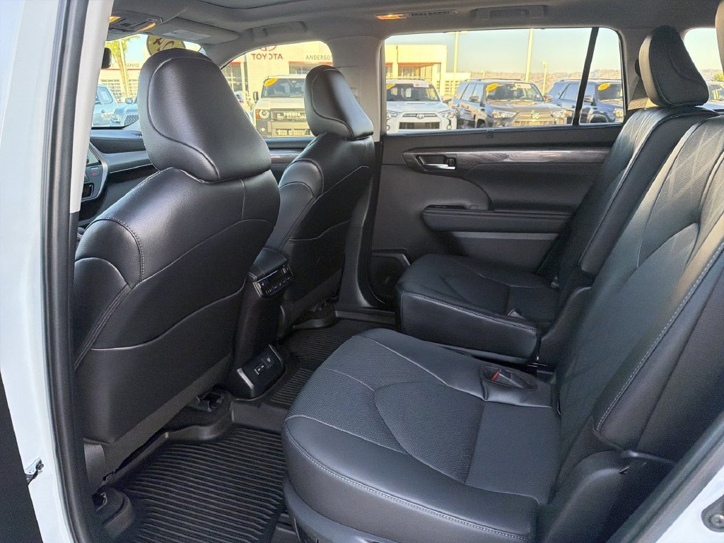Used 2024 Beige Toyota Platinum image 29