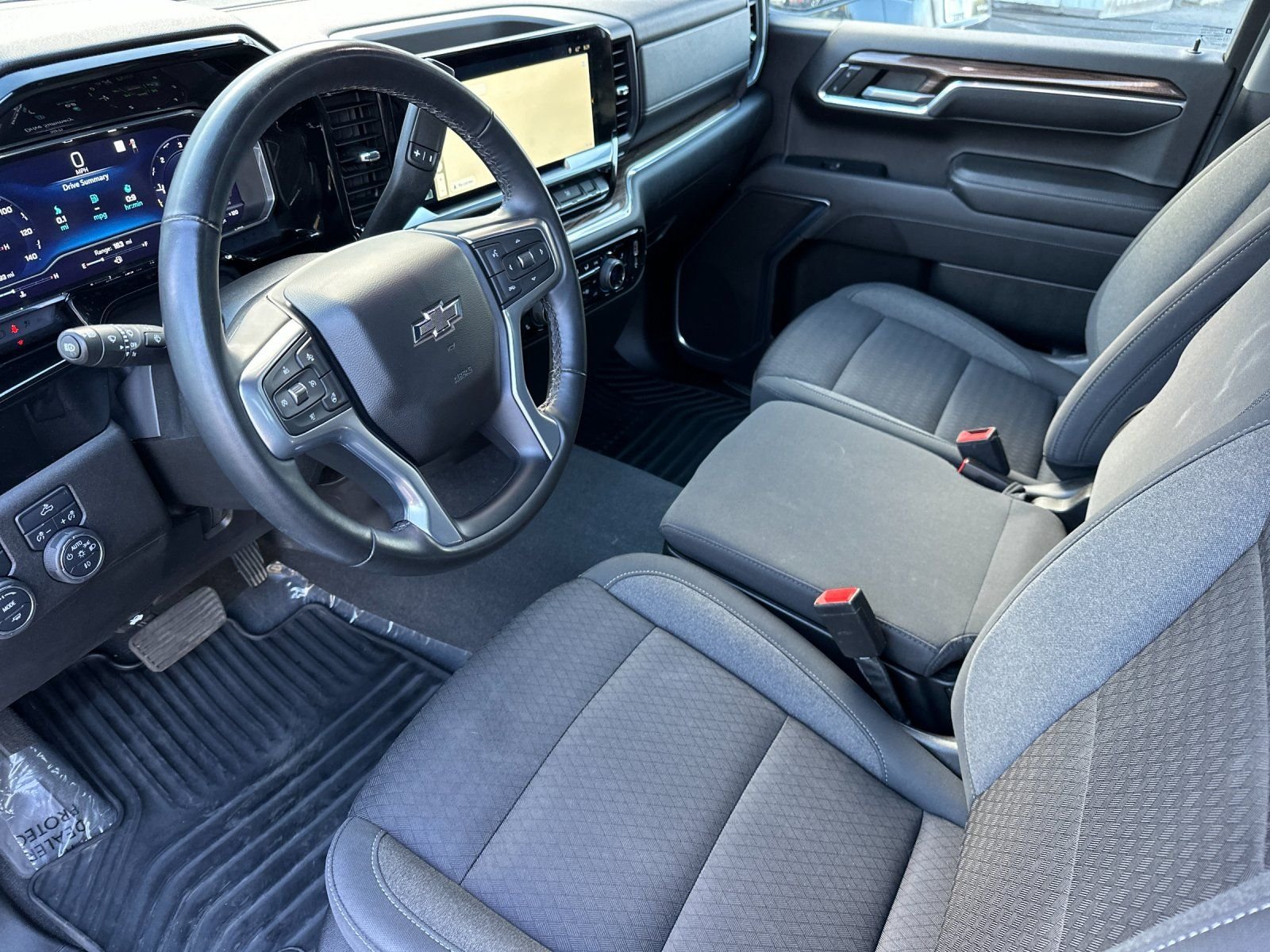 Used 2023 Gray Chevrolet RST image 9