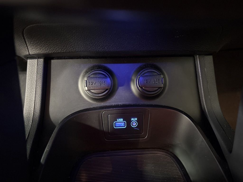 Used 2018 Gray Hyundai 2.4 Base image 21