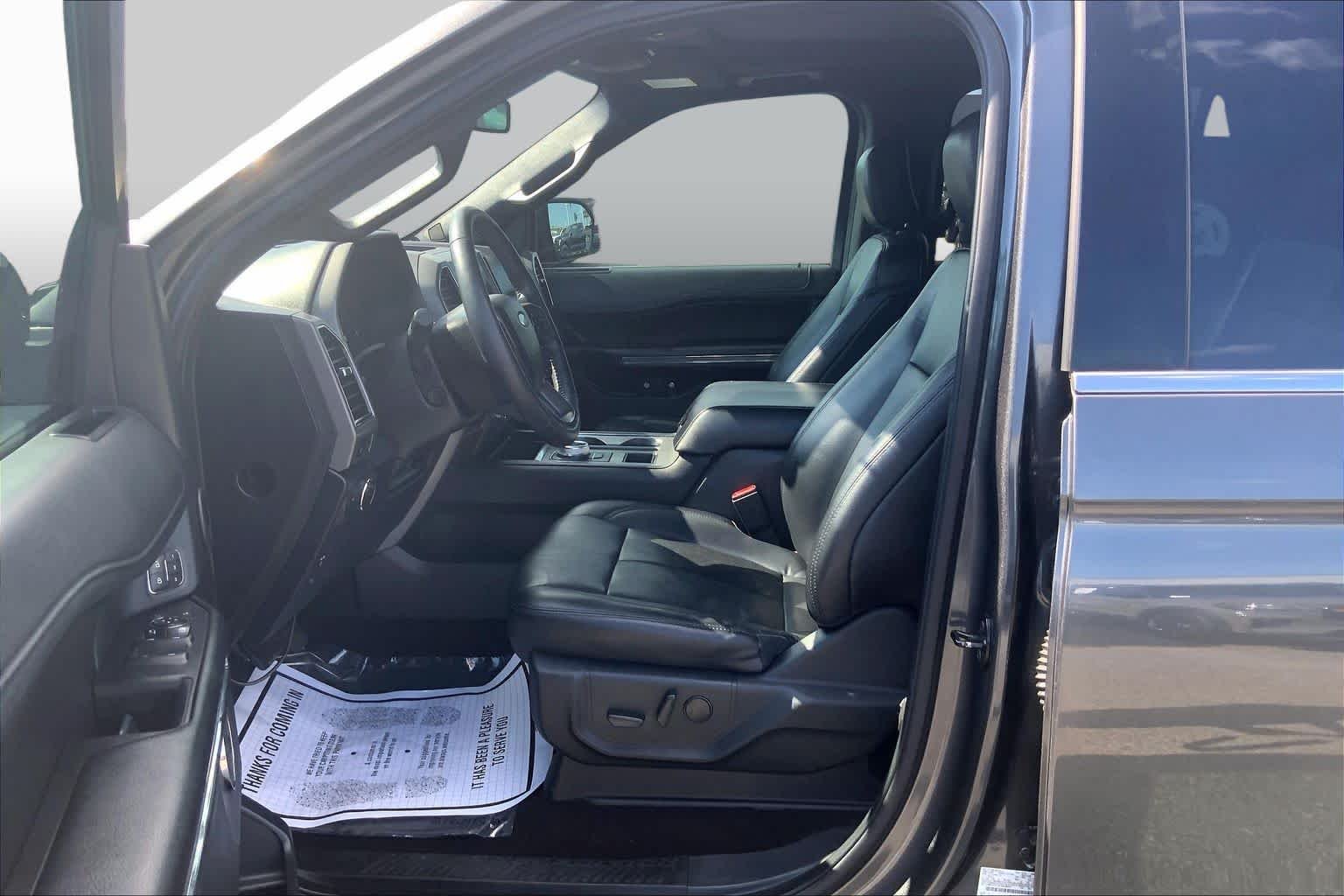 Used 2020 Magnetic Metallic Ford XLT image 8