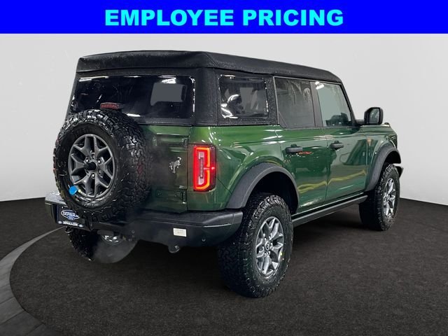 New 2025 Green Ford Badlands image 6