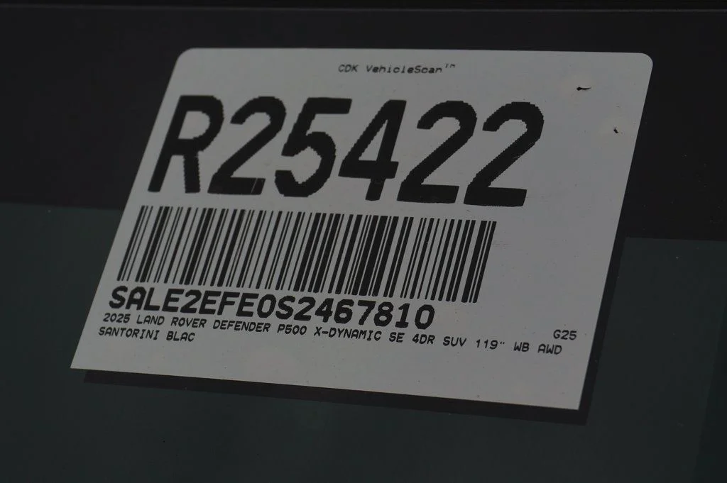 Certified Used 2025 Black Land Rover X-Dynamic SE image 35