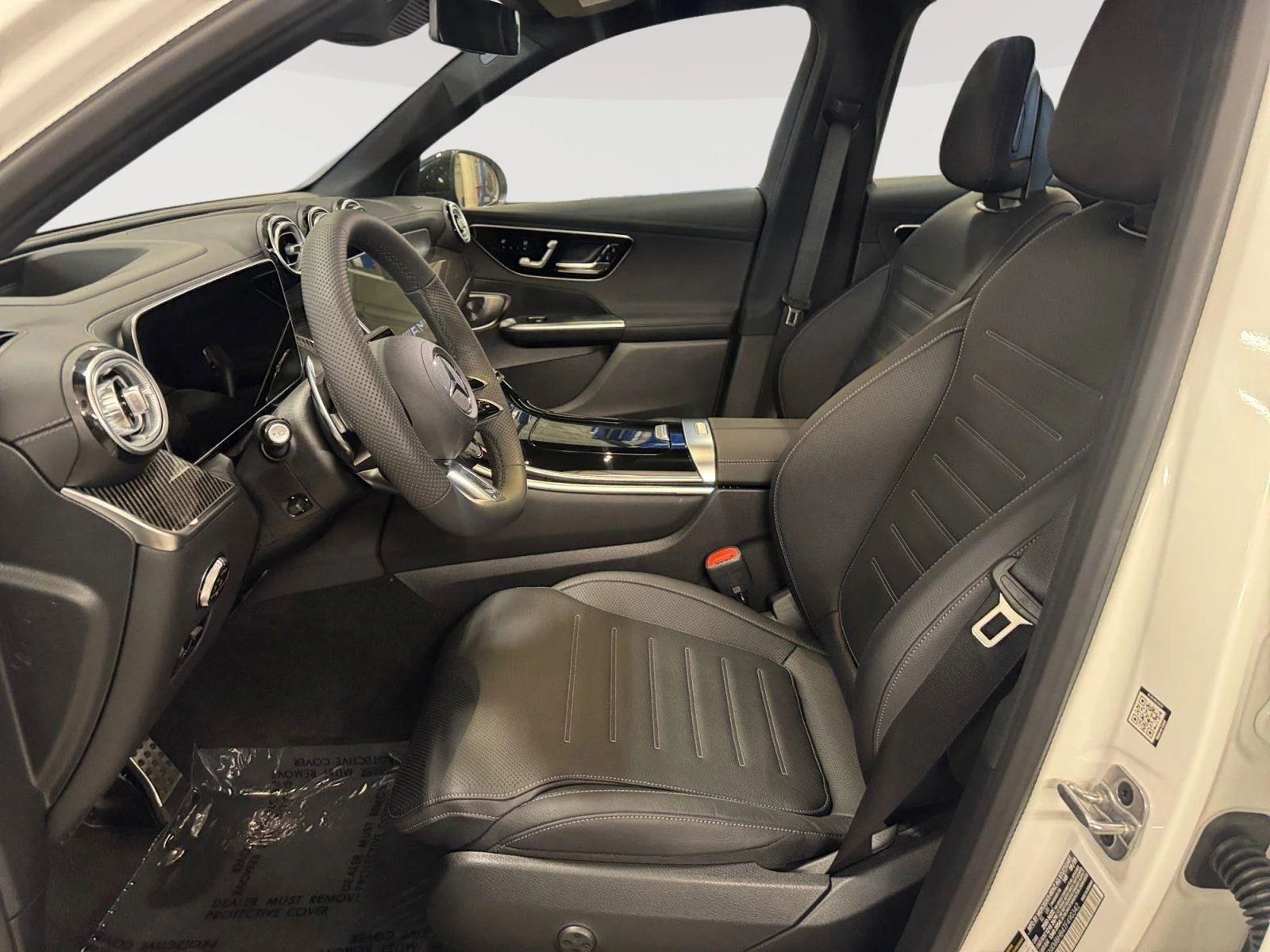 New 2026 Polar White Mercedes-Benz AMG® GLC 43 4MATIC® SUV image 4