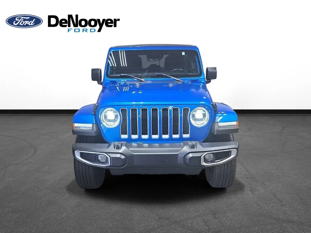 Certified Used 2022 Blue Jeep Unlimited Sahara image 3