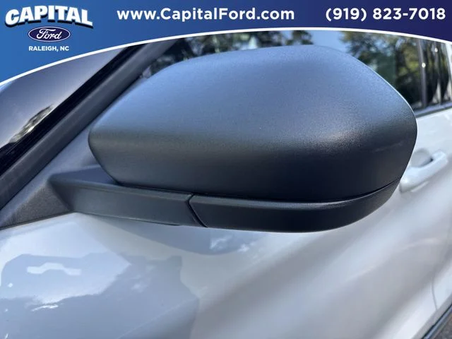 Used 2025 White Ford Active image 12