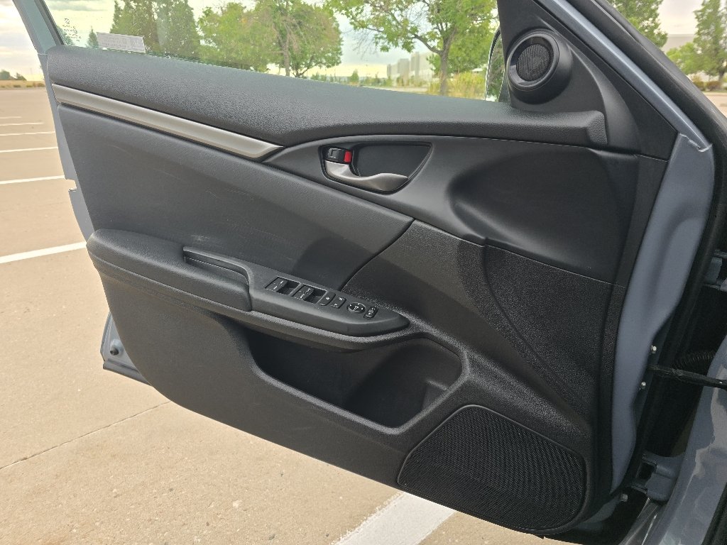 Used 2021 Sonic Gray Pearl Honda Sport image 17