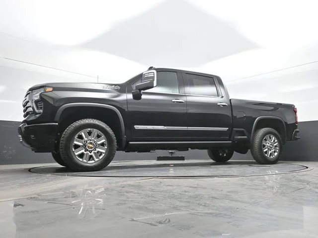 2026 Chevrolet Silverado 2500 HD High Country - Photo 13