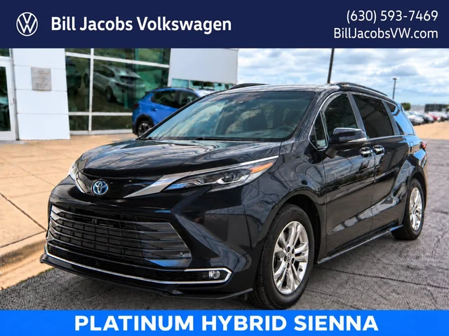 2024 Toyota Sienna Platinum