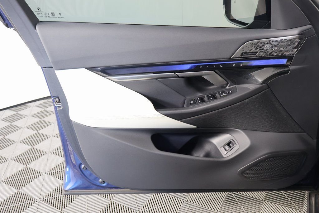 Used 2024 Phytonic Blue Metallic BMW eDrive40 image 12