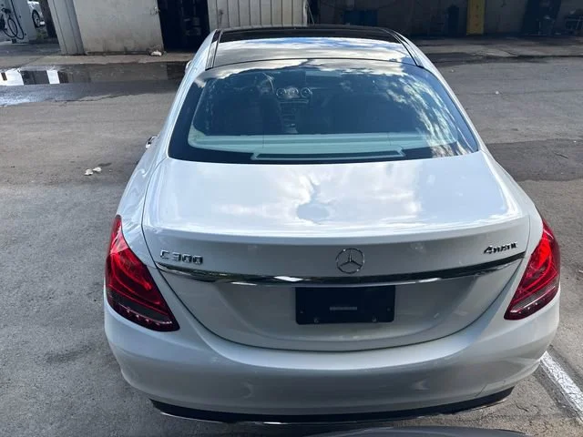 Used 2015  Mercedes-Benz C 300 image 6
