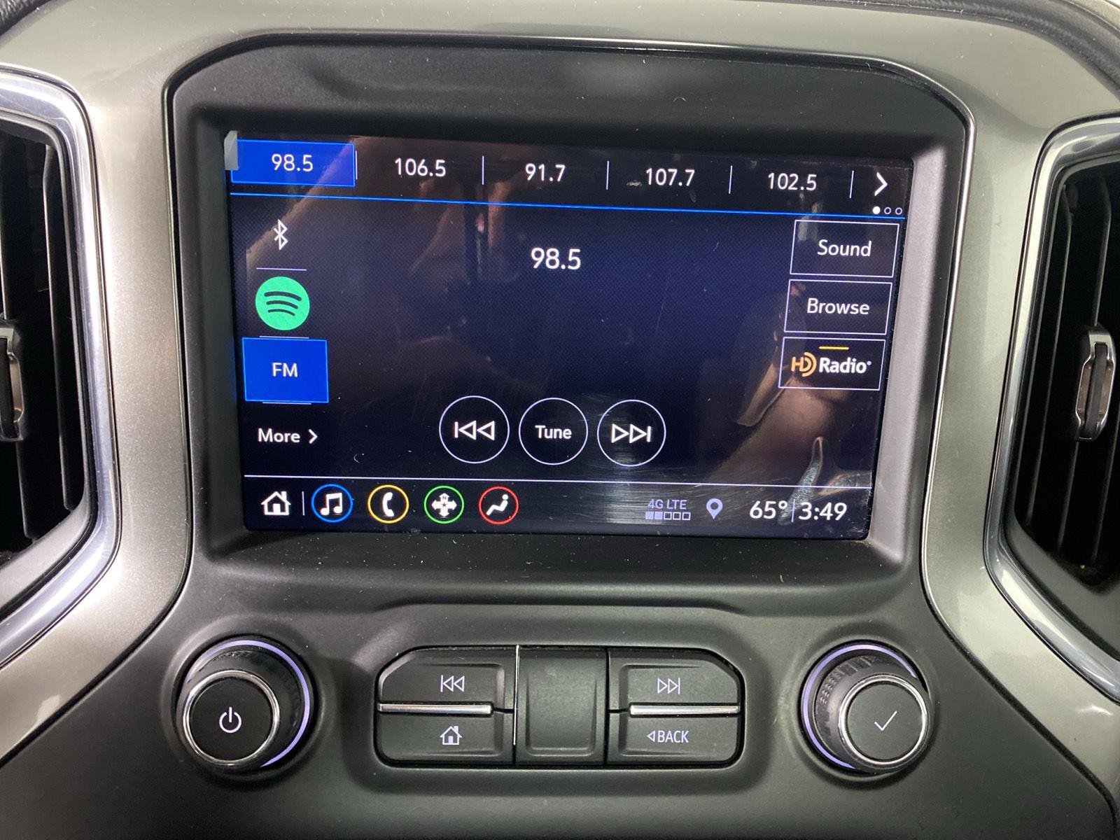 Used 2019 Black Chevrolet LT image 18