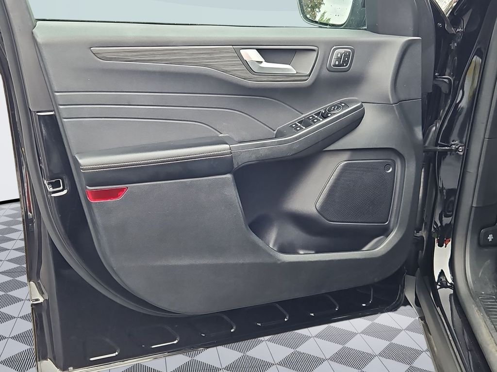 2023 Ford Escape Platinum - Photo 10