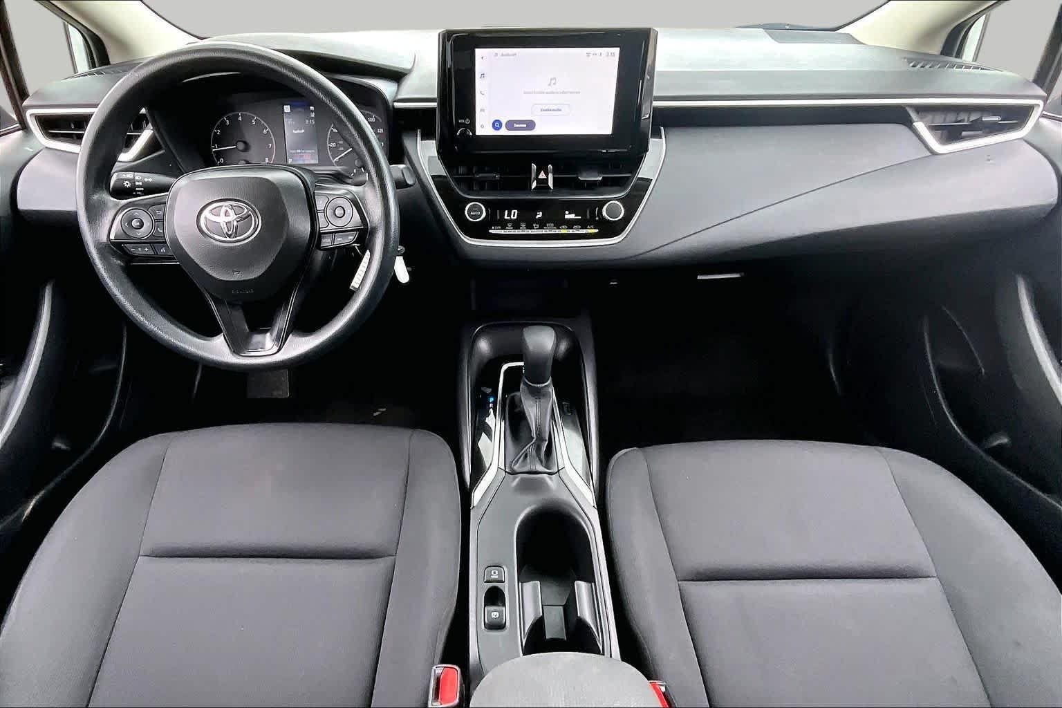 Used 2025 Ice Cap Toyota LE image 16