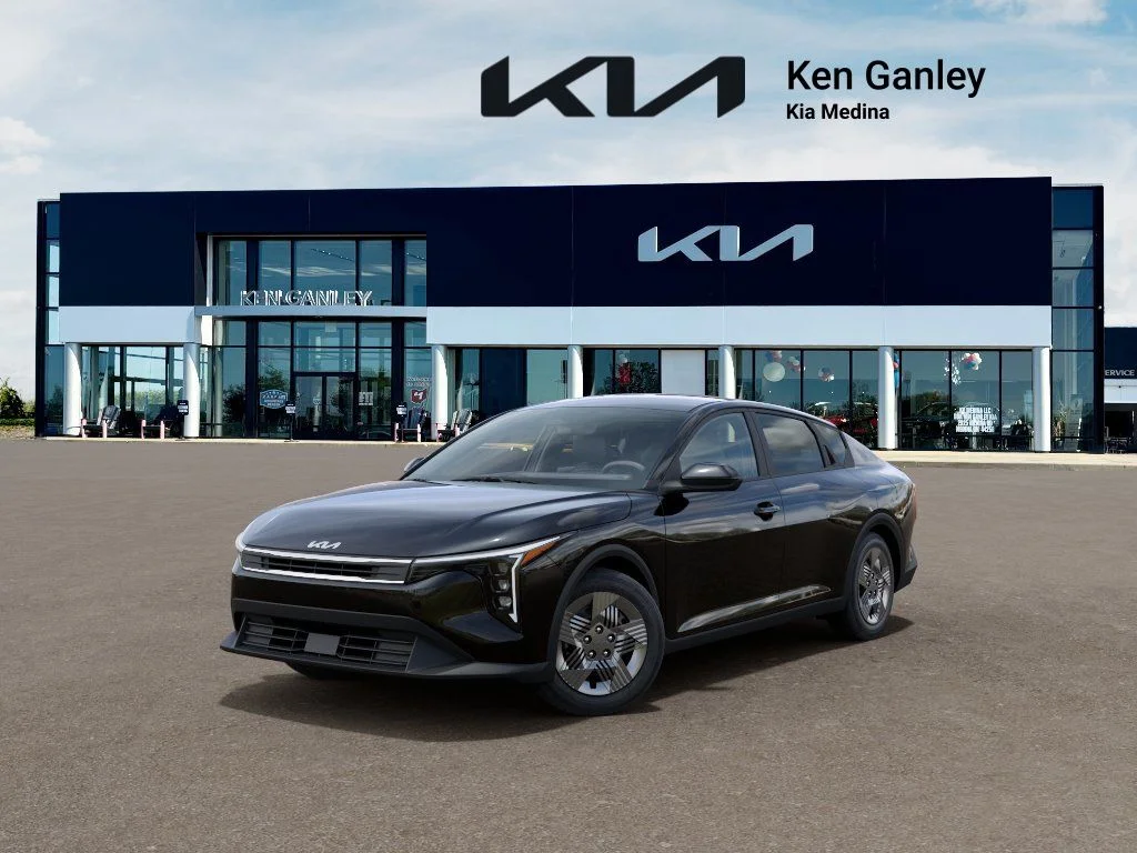 2026 Kia K4 LX AT's photo