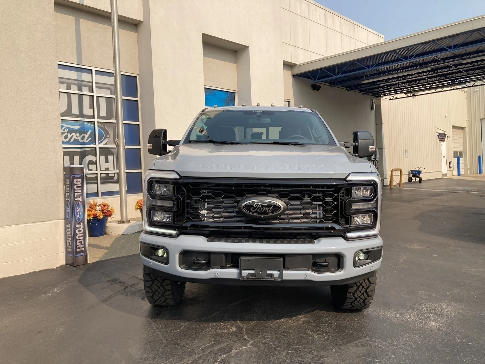 New 2026 Glacier Gray Metallic Tri-Coat Ford F-250® Lariat® image 2