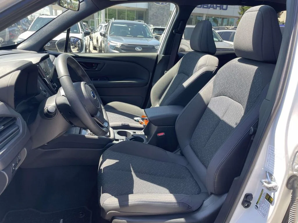 Used 2025 Crystal White Pearl Subaru Premium image 8