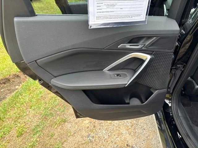 Used 2025 Black BMW xDrive28i image 19