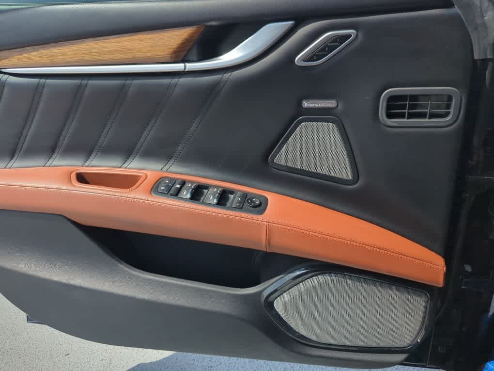 Used 2019 Grigio Maratea Metallescent Maserati S GranLusso image 17