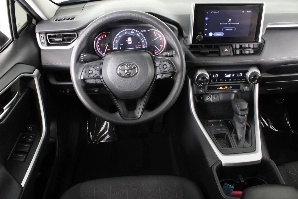 Used 2023 Silver Toyota XLE image 6