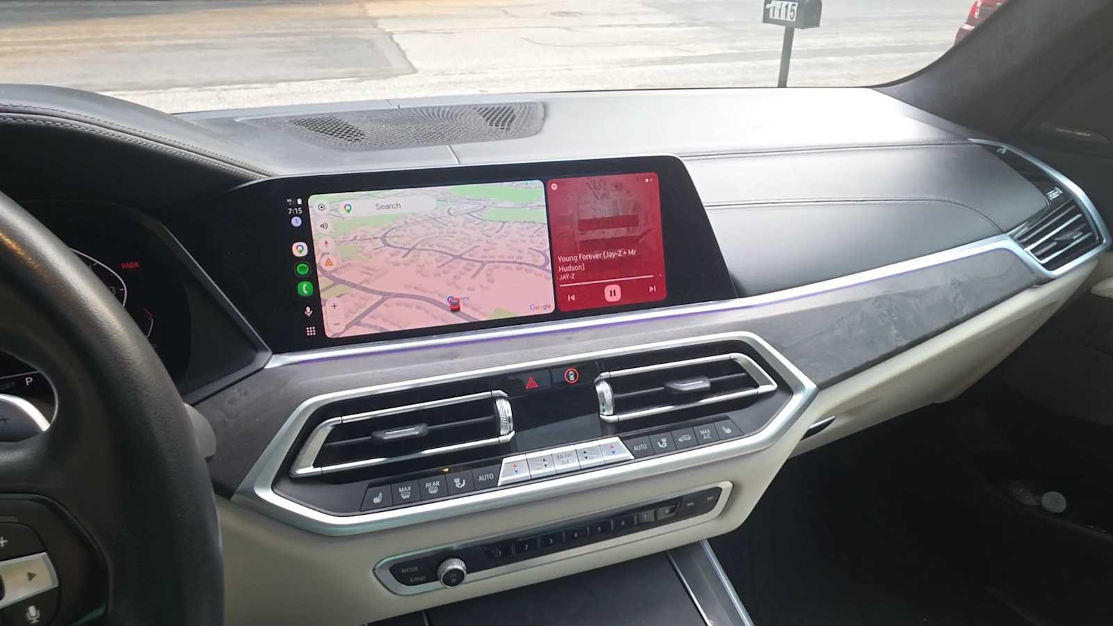 Used 2020 Black Sapphire Metallic BMW xDrive40i image 21