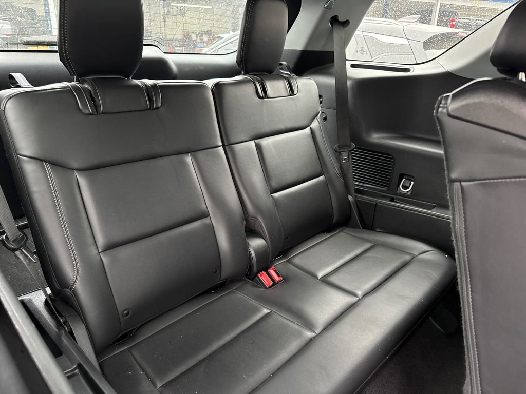 Used 2023 Gray Ford XLT image 14