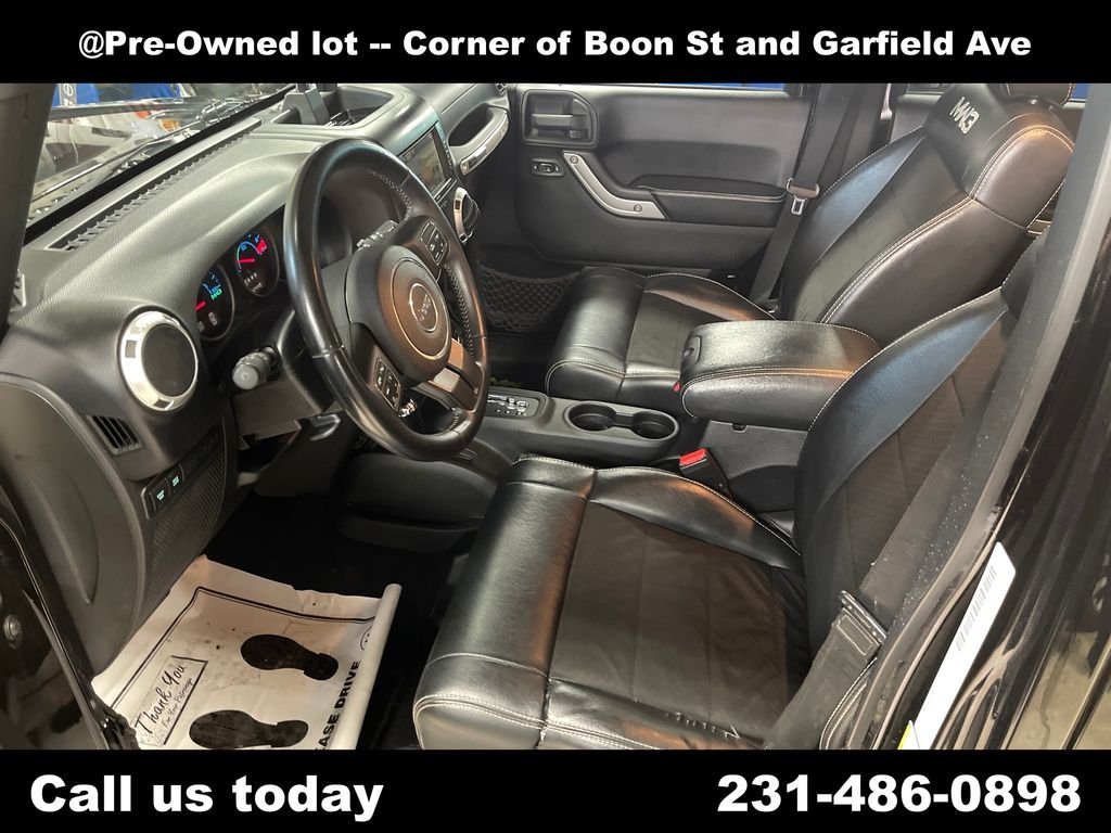 Used 2012 Black Jeep Unlimited Rubicon image 14
