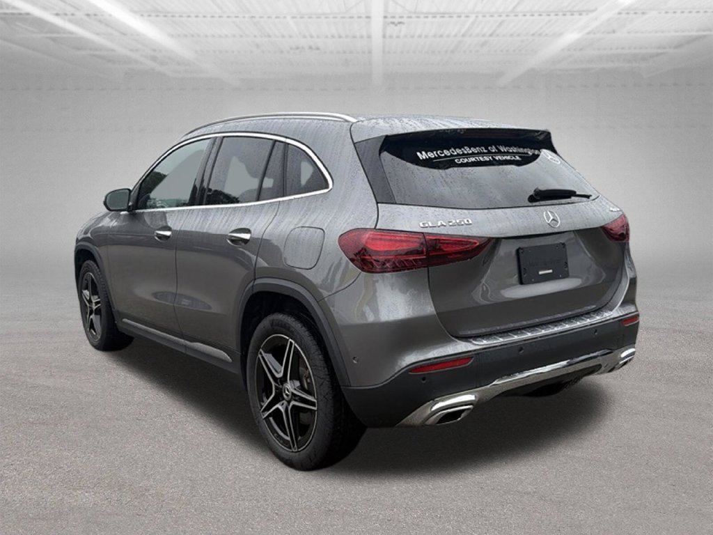 Used 2026 Gray Mercedes-Benz GLA 250 image 3