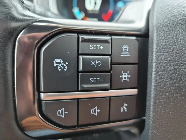 2023 Ford F-150 Platinum - Photo 19