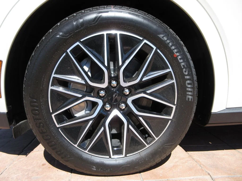 New 2026 Desert Sand Ford Premium image 8