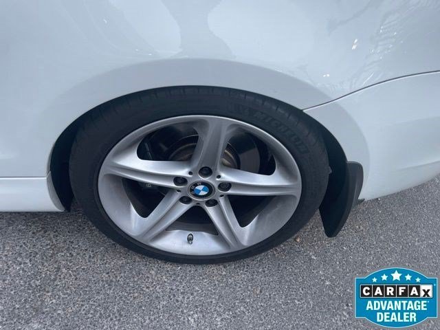 Used 2008 Alpine White BMW 135i image 12