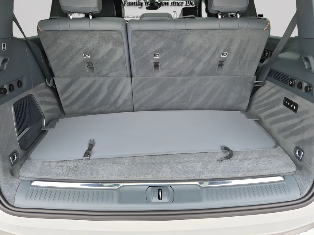 Used 2024 White Jeep Series III image 46