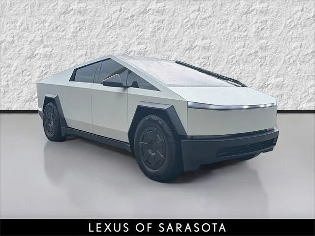 2025 Tesla Cybertruck All-Wheel Drive's photo