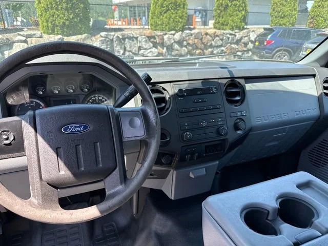 Used 2016 Oxford White Ford XL image 12