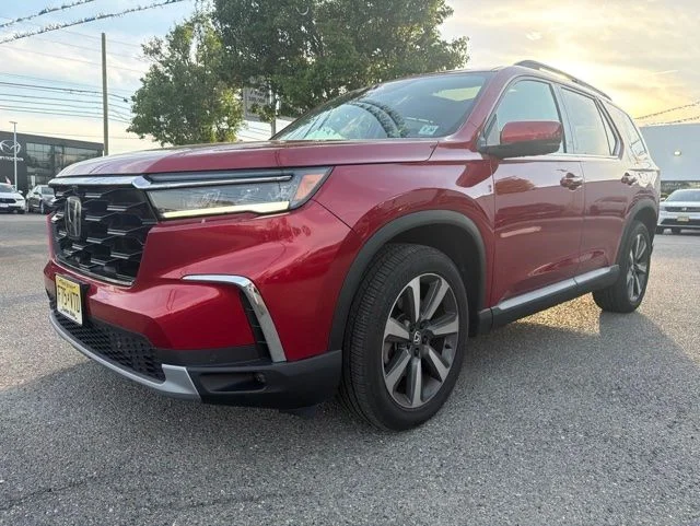 2025 Honda Pilot Elite AWD's photo