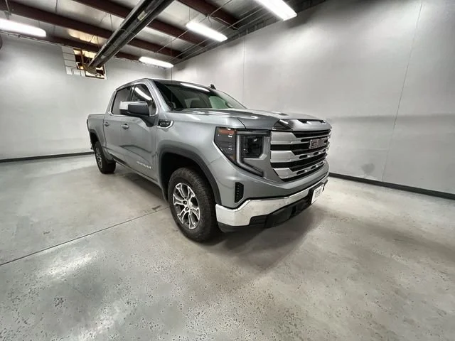 New 2026 Sterling Metallic GMC SLE image 2