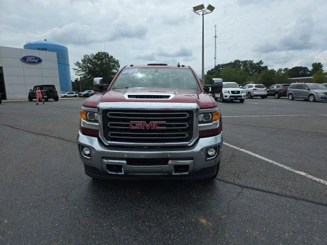 Used 2019 Red GMC SLT image 8