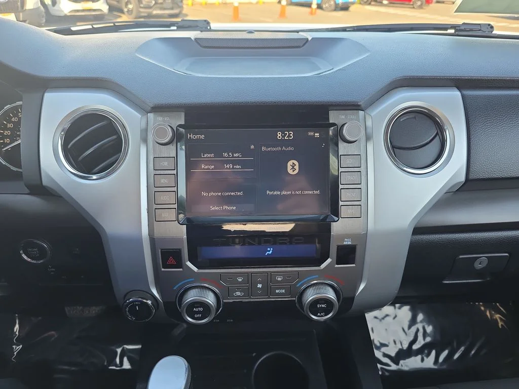 Used 2021 White Toyota SR5 image 24