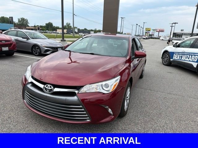 Used 2017 Red Toyota LE image 5