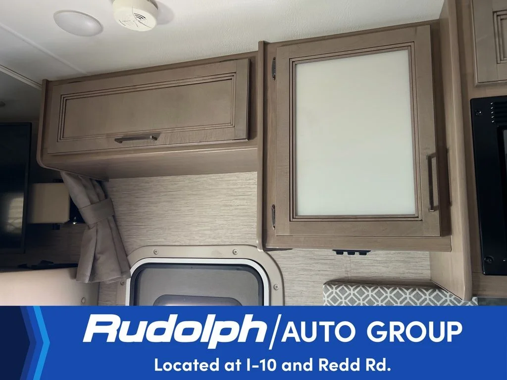 Used 2022 Oxford White Ford Base image 31