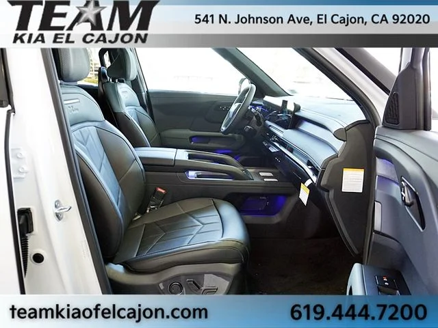 New 2027 White Kia X-Line SX image 15