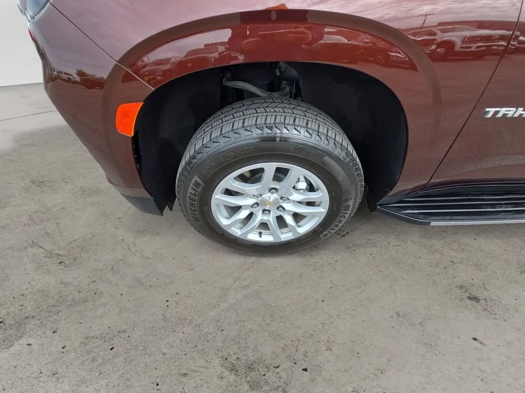 Used 2022 Auburn Metallic Chevrolet LT image 9