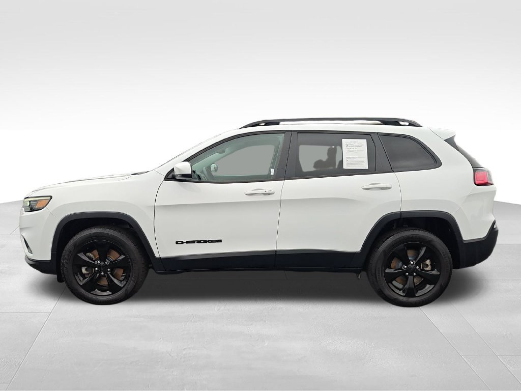 Used 2020 White Jeep Latitude Plus image 2