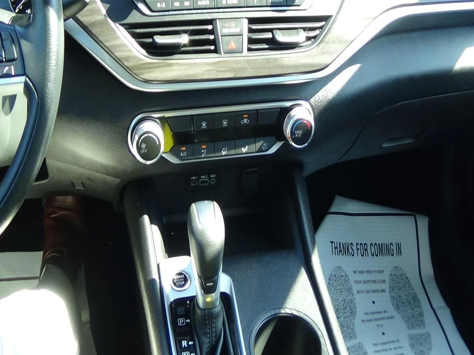 Used 2025 Gun Metallic (kad) Nissan 2.5 SV image 24