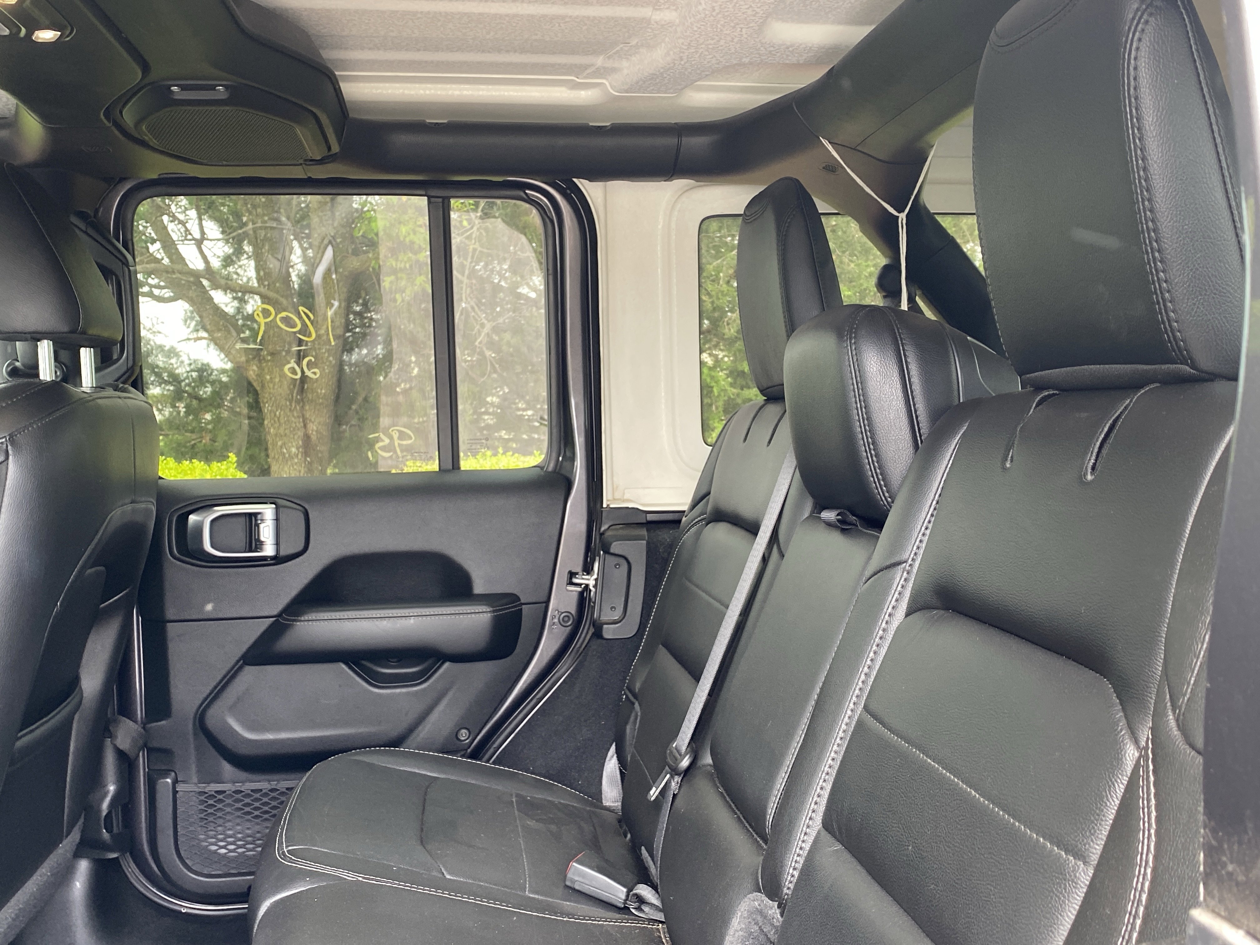 2020 Jeep Wrangler Unlimited Sahara - Photo 12