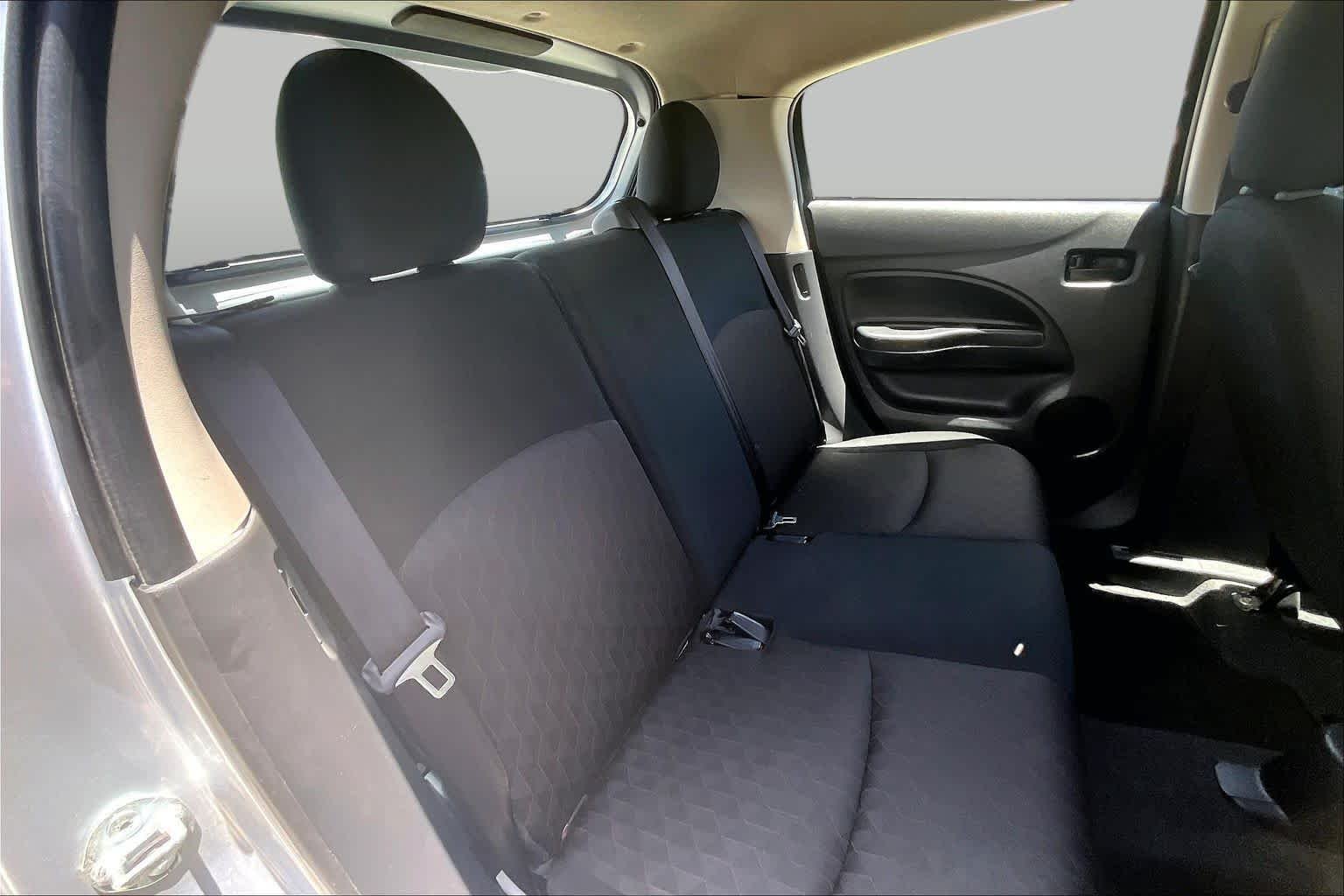 Used 2024 Starlight Silver Metallic Mitsubishi ES image 19