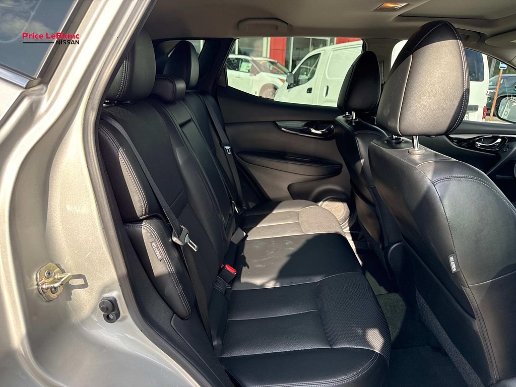 2022 Nissan Rogue Sport SL - Photo 8