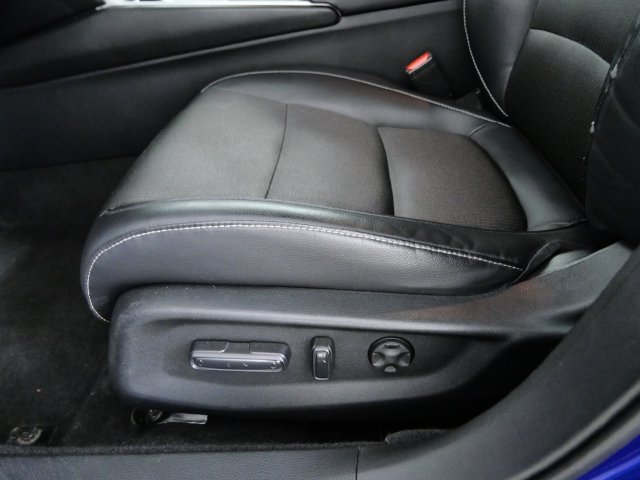 Certified Used 2018  Honda Sport image 16