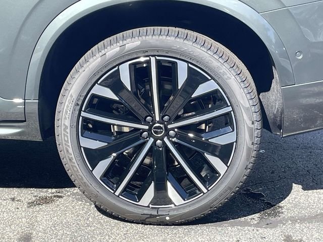 New 2027  Volvo  image 11
