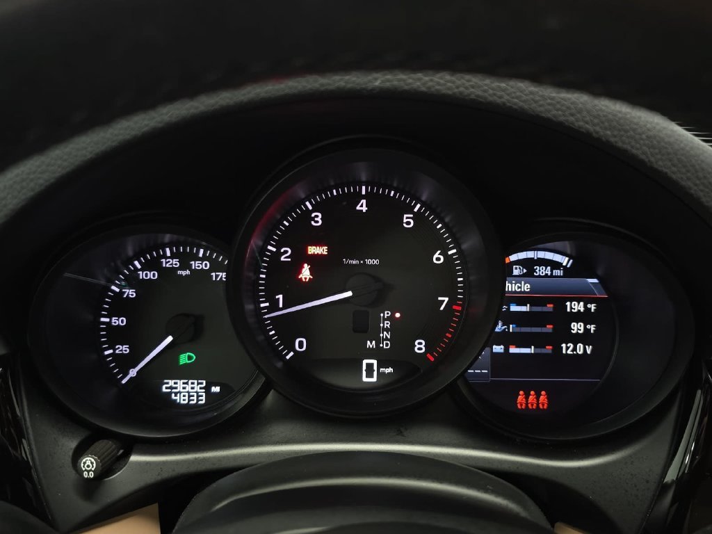 Certified Used 2023  Porsche  image 13
